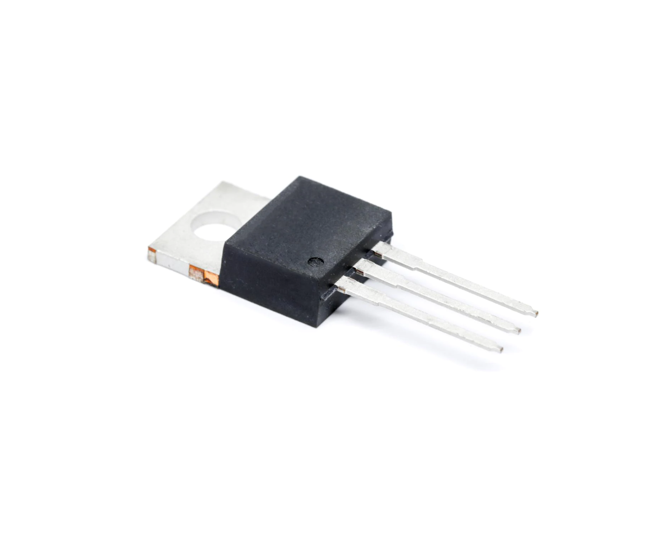 【分销MOSFET】出售IPP65R050CFD7A 汽车功率MOSFET